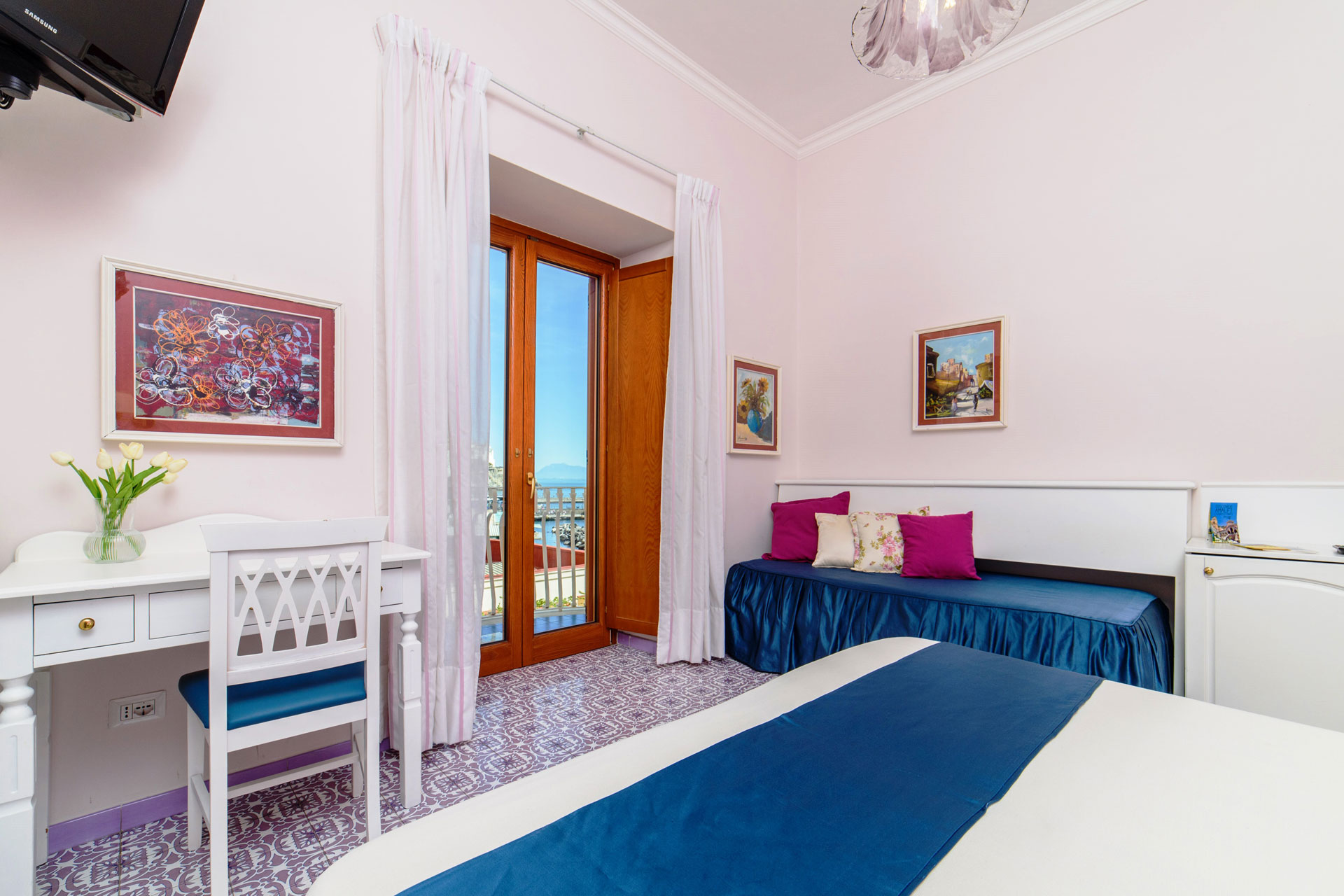 Hotel-La-Bussola---Amalfi-comfort-room